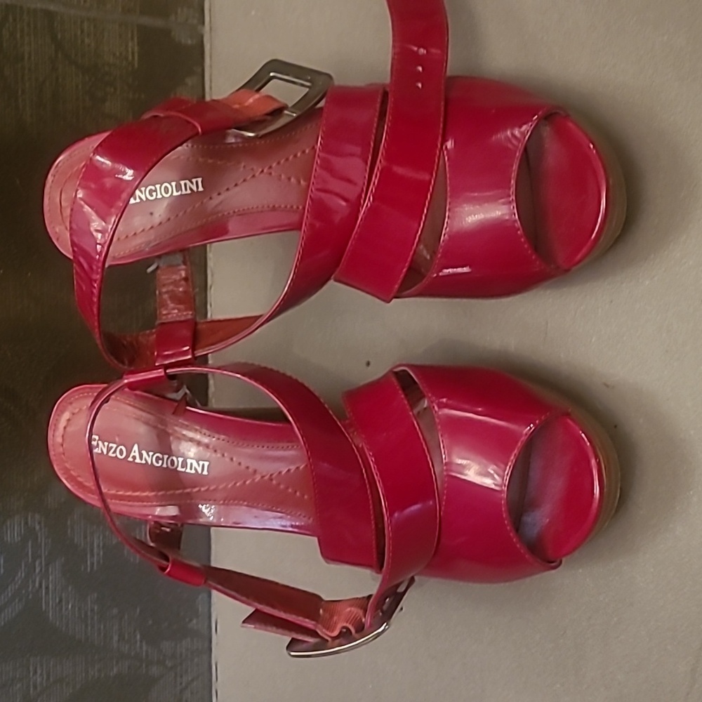 Red Heels - Picture 2 of 4